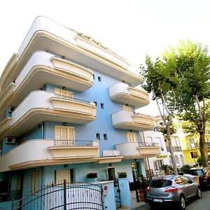 residence-blu-marine.emilia-romagnahotels.net/